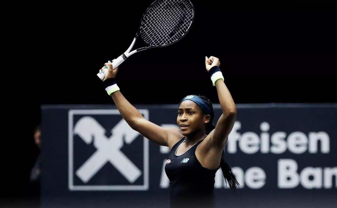 内外表现的 内外表现的