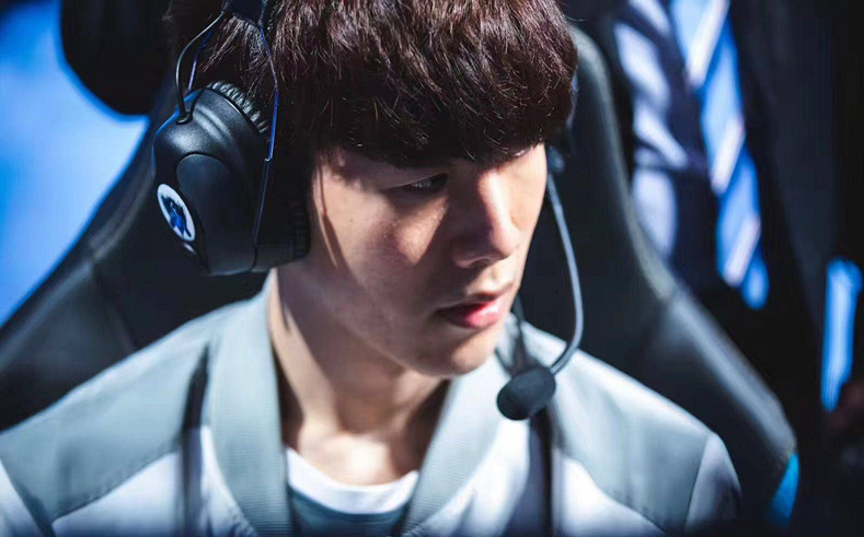 及严格的饮 及严格的饮